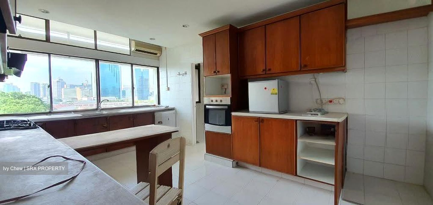 Luxury Apartments (D11), Apartment #632991181